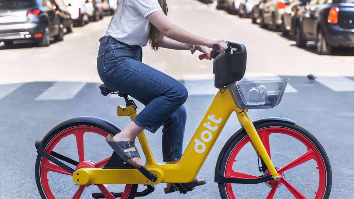 Dott unveils its first e-bike—made in Europe—for London launch
